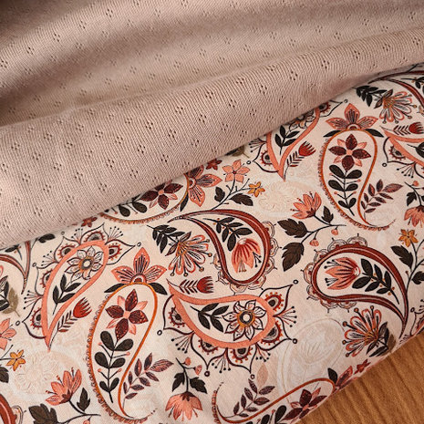 paisley bloemen  met pointelle beige taup - digitaal poplin @beebsstofjes