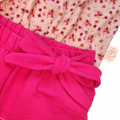 summerset klenie bloem tricot met fuchsia uni tricot gemaakt door mbym.sewing close up