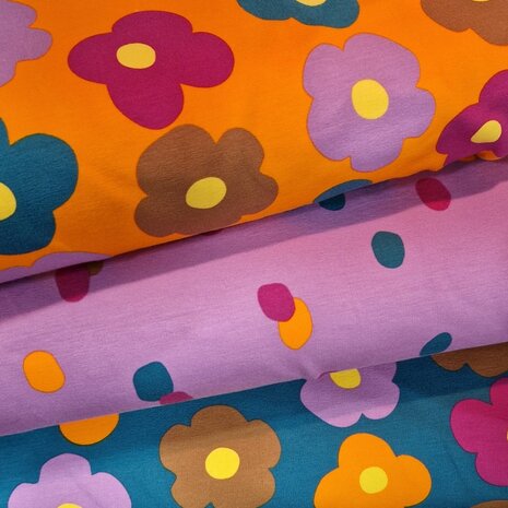 french terry big flower misoni big dots violet en petrol oranje KicKenStoffen