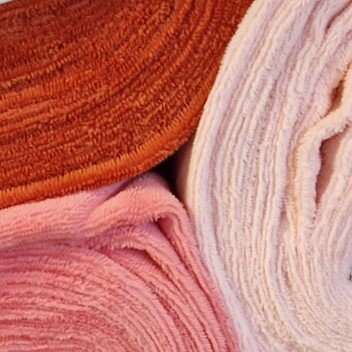 bamboe katoen fleece roest terracotta licht en poeder roze KicKenStoffen