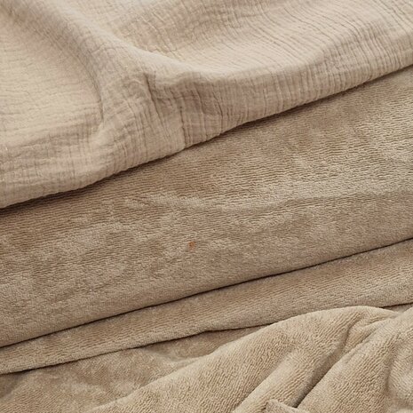 KicKenStoffen bamboe katoen fleece beige 206035 met hydrofiel taupe 1120021