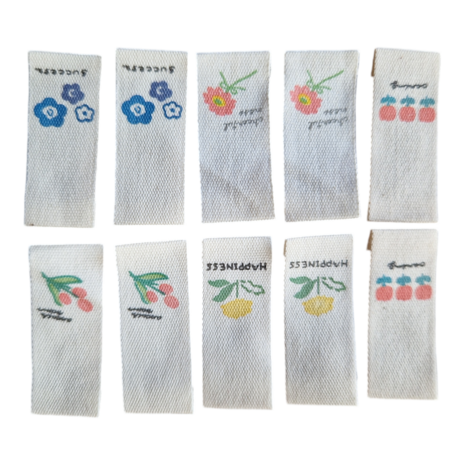 natural sewinglabels flowers KicKenStoffen