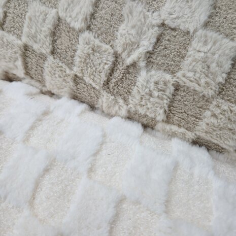 boucle vakjes teddy fleece beige en wit KicKenStoffen